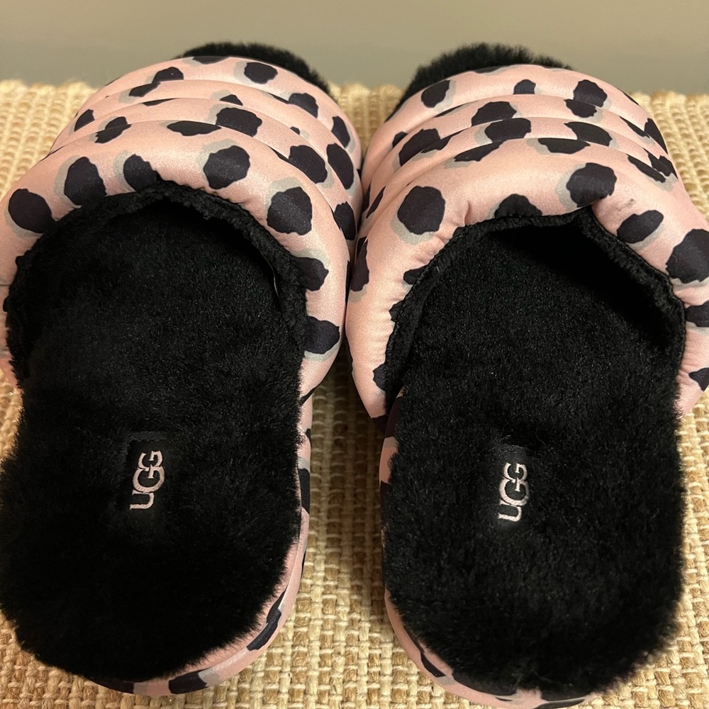 Ugg Slides - image 1